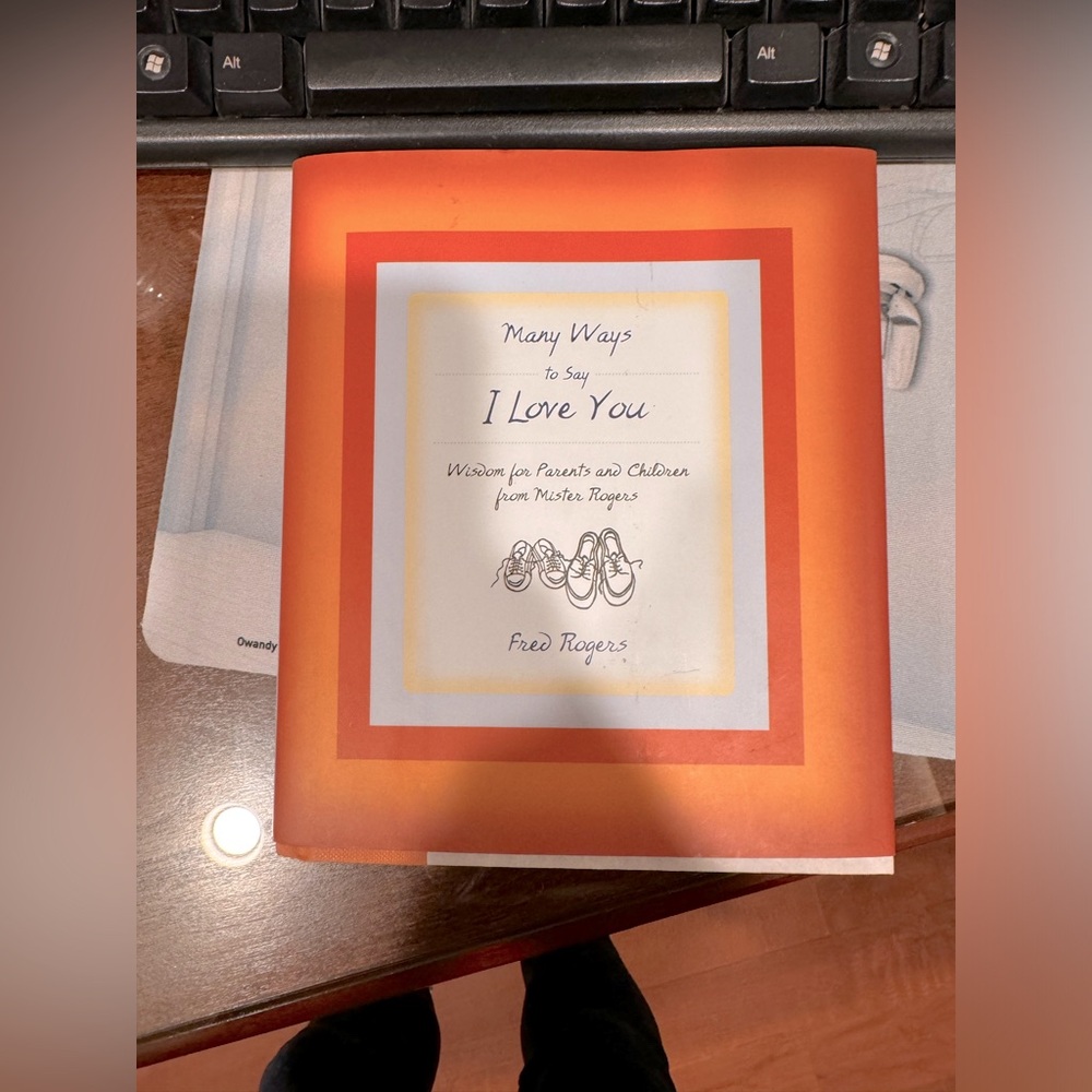 Many ways to say I love you book